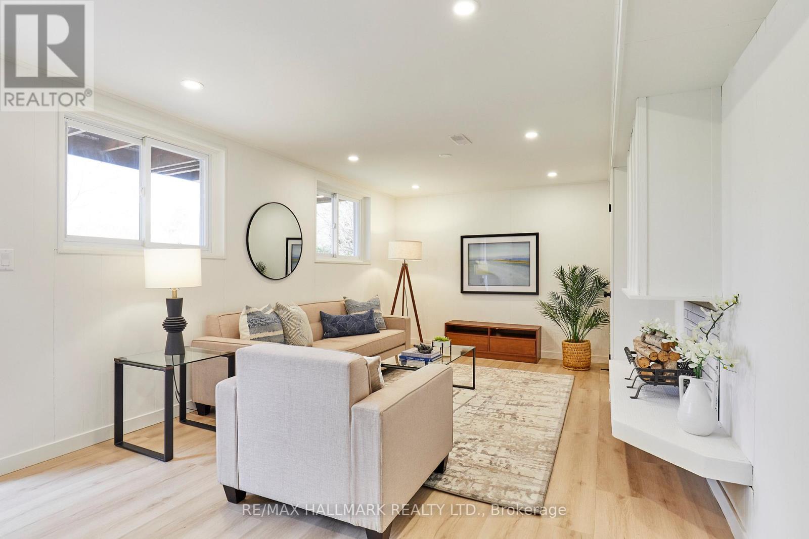 194 Sloane Avenue, Toronto, Ontario  M4A 2C6 - Photo 21 - C12962442