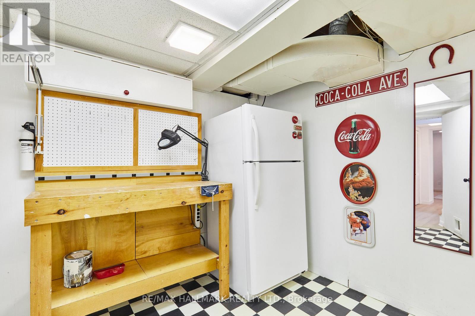 194 Sloane Avenue, Toronto, Ontario  M4A 2C6 - Photo 30 - C12962442