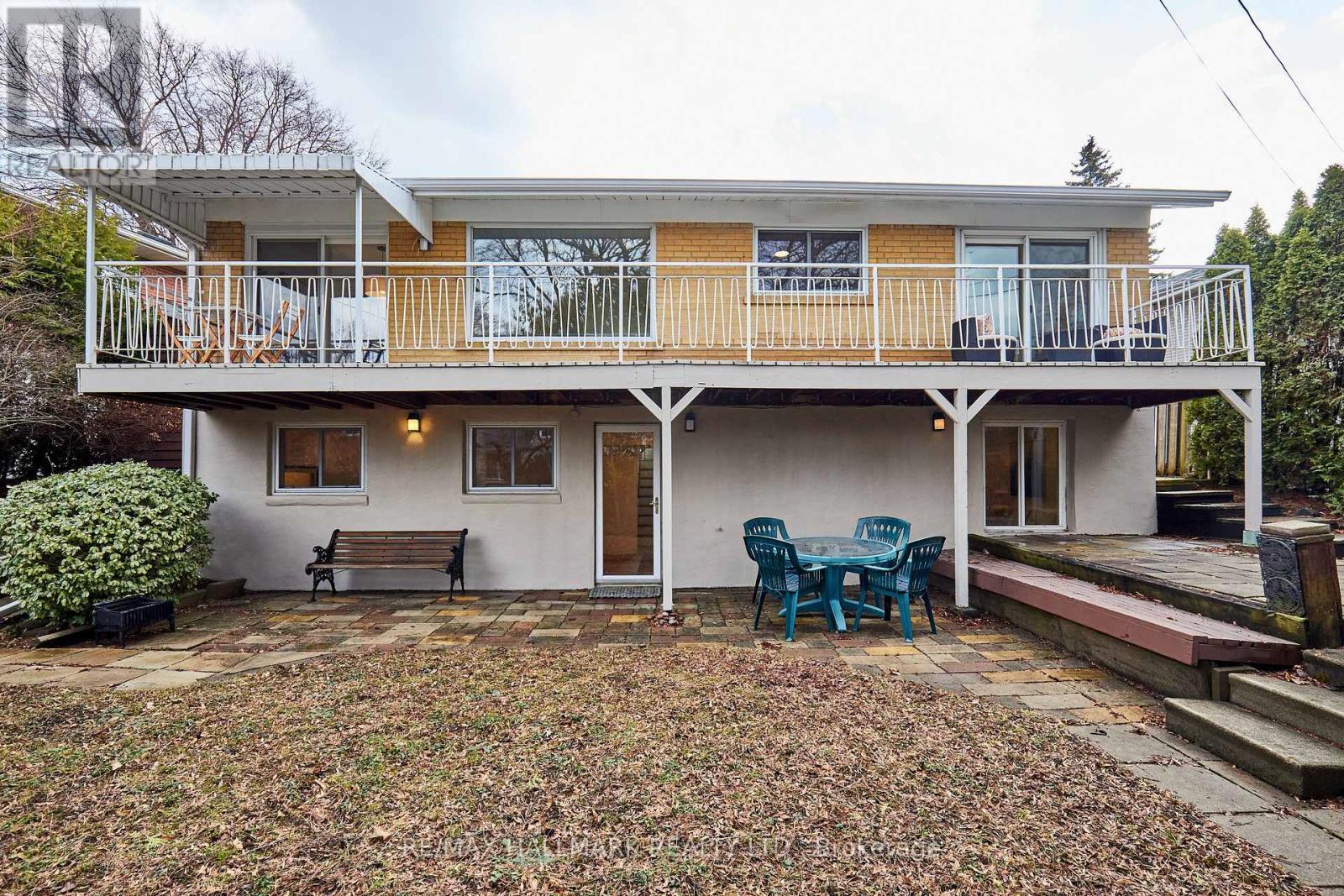 194 Sloane Avenue, Toronto, Ontario  M4A 2C6 - Photo 38 - C12962442