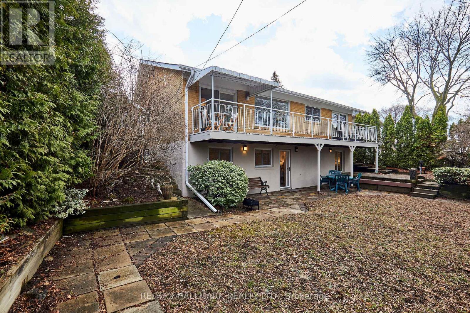 194 Sloane Avenue, Toronto, Ontario  M4A 2C6 - Photo 40 - C12962442