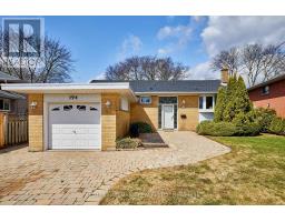 194 SLOANE AVENUE, Toronto, Ontario