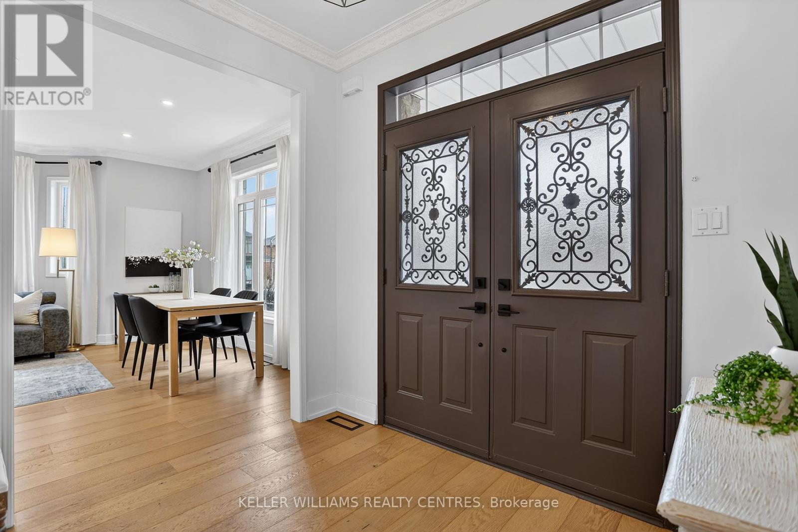 370 Strouds Lane, Pickering, Ontario  L1V 7J2 - Photo 3 - E12962430