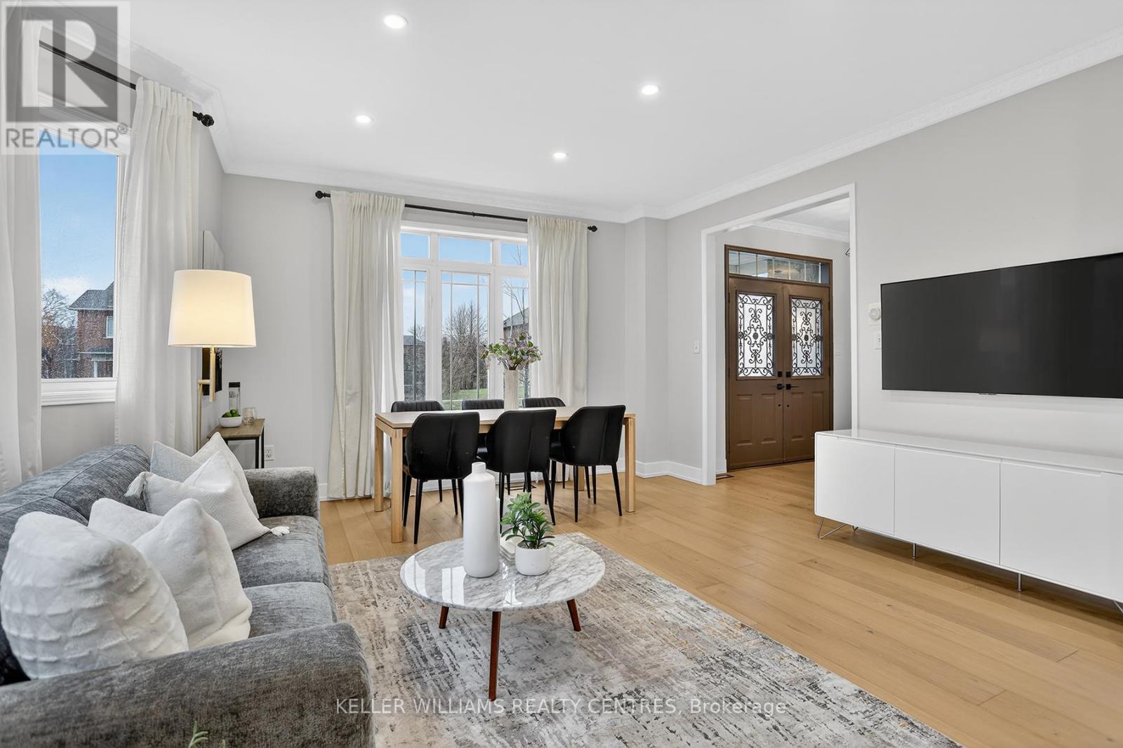 370 Strouds Lane, Pickering, Ontario  L1V 7J2 - Photo 7 - E12962430