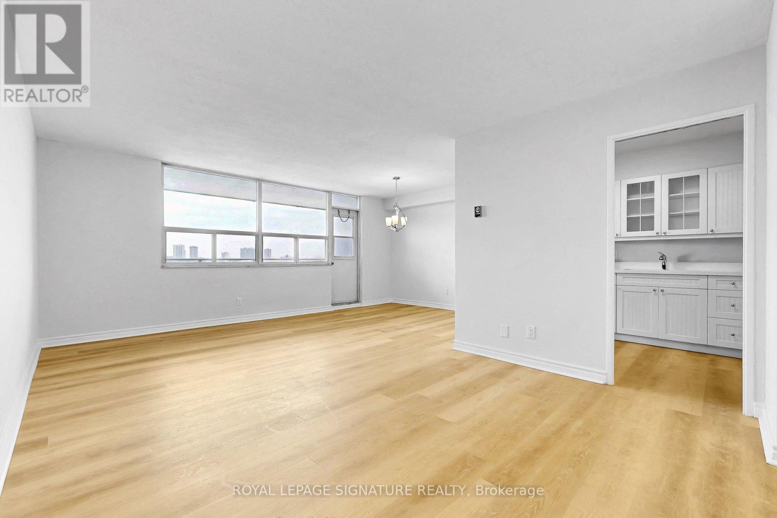 703 - 2550 Pharmacy Avenue, Toronto, Ontario  M1W 1H9 - Photo 10 - E12962474