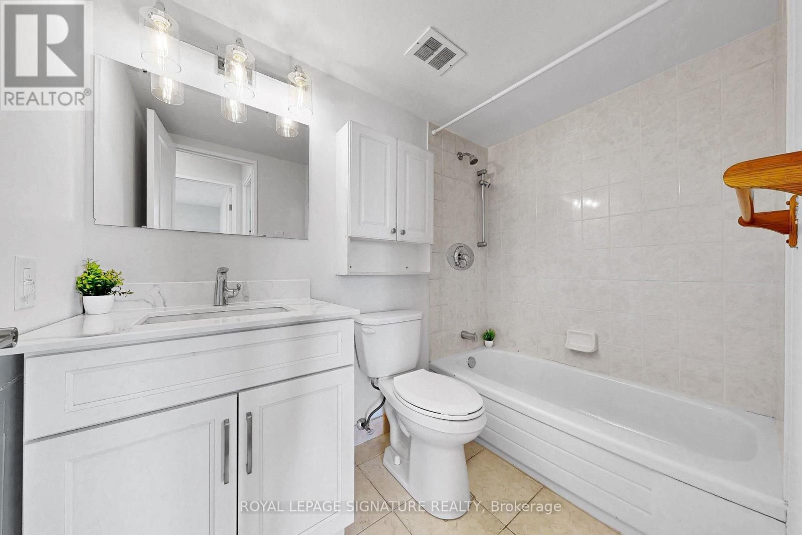 703 - 2550 Pharmacy Avenue, Toronto, Ontario  M1W 1H9 - Photo 31 - E12962474