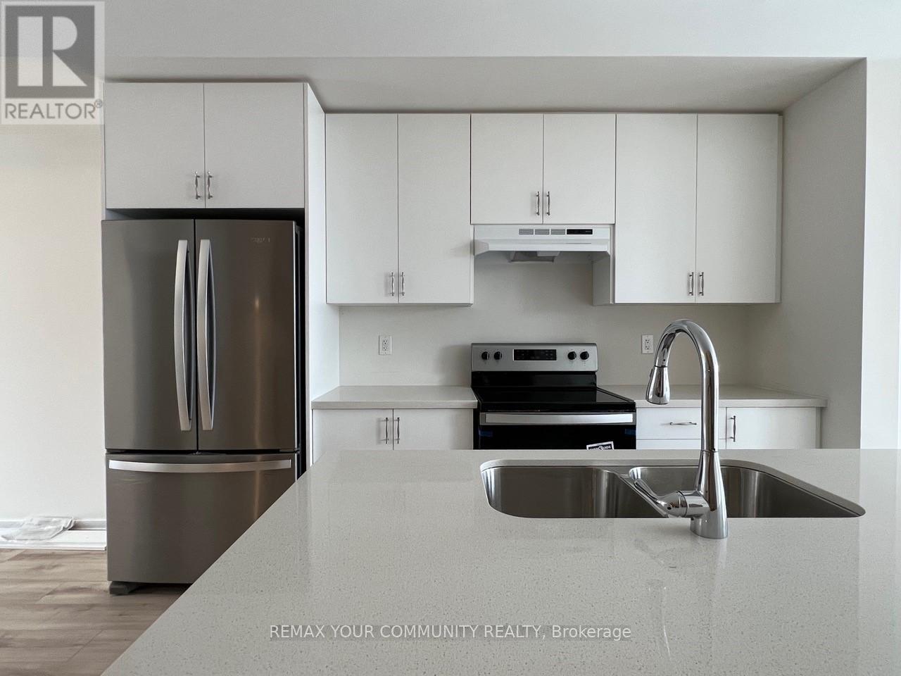 137 Rattenbury Road, Vaughan, Ontario L6A 5C6 - Photo 6 - N12960238