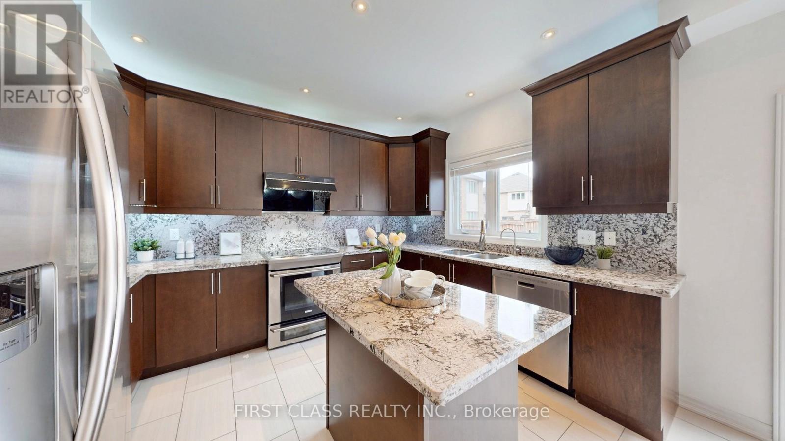 2 Beebe Crescent, Markham, Ontario  L6E 0L6 - Photo 14 - N12962418