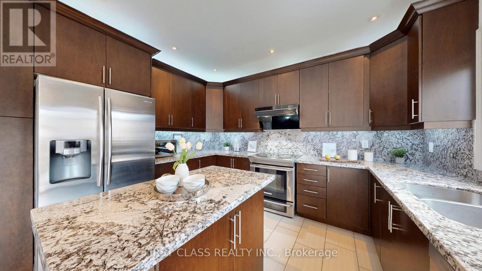 2 Beebe Crescent, Markham, Ontario  L6E 0L6 - Photo 15 - N12962418