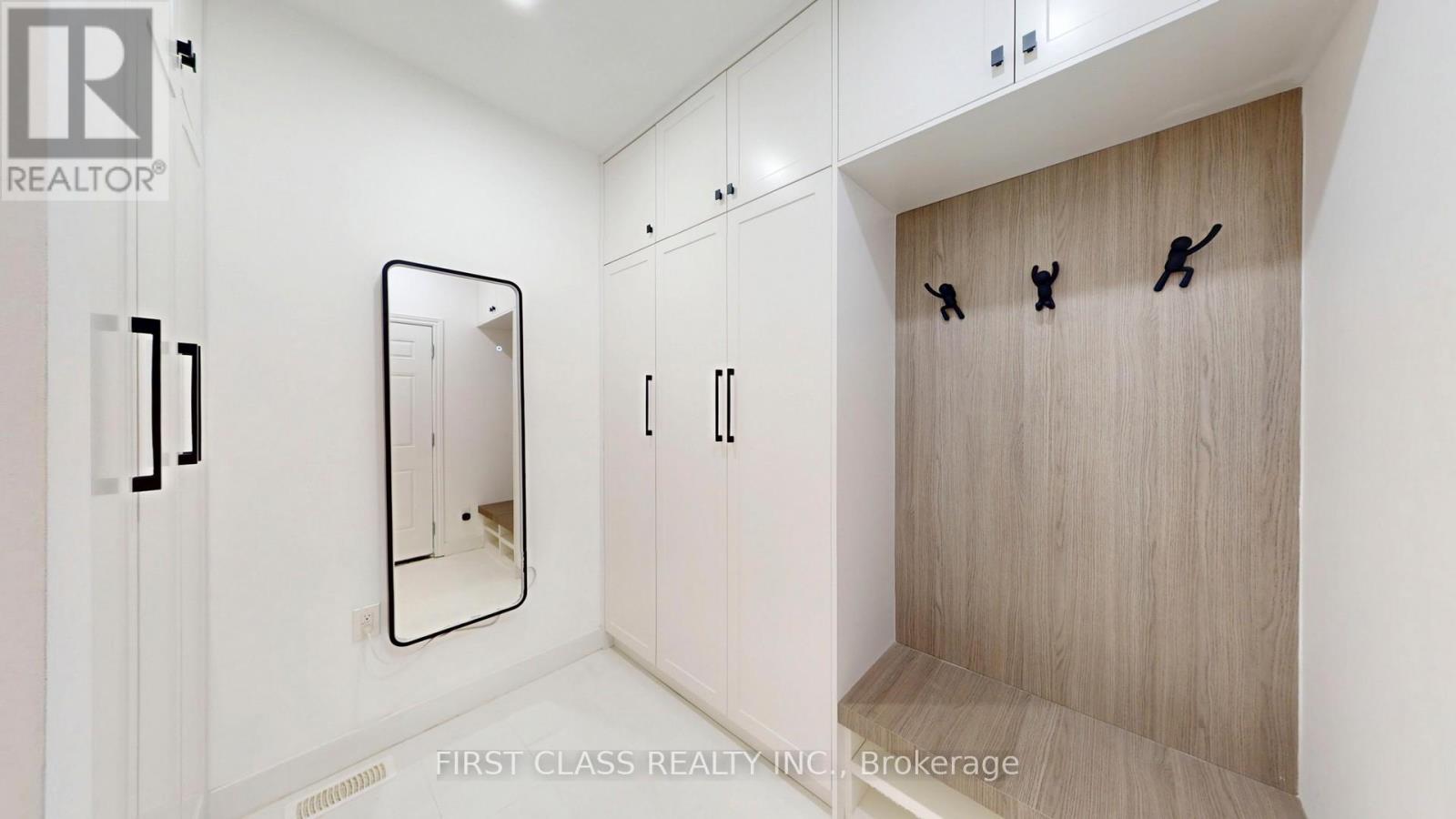 2 Beebe Crescent, Markham, Ontario  L6E 0L6 - Photo 19 - N12962418