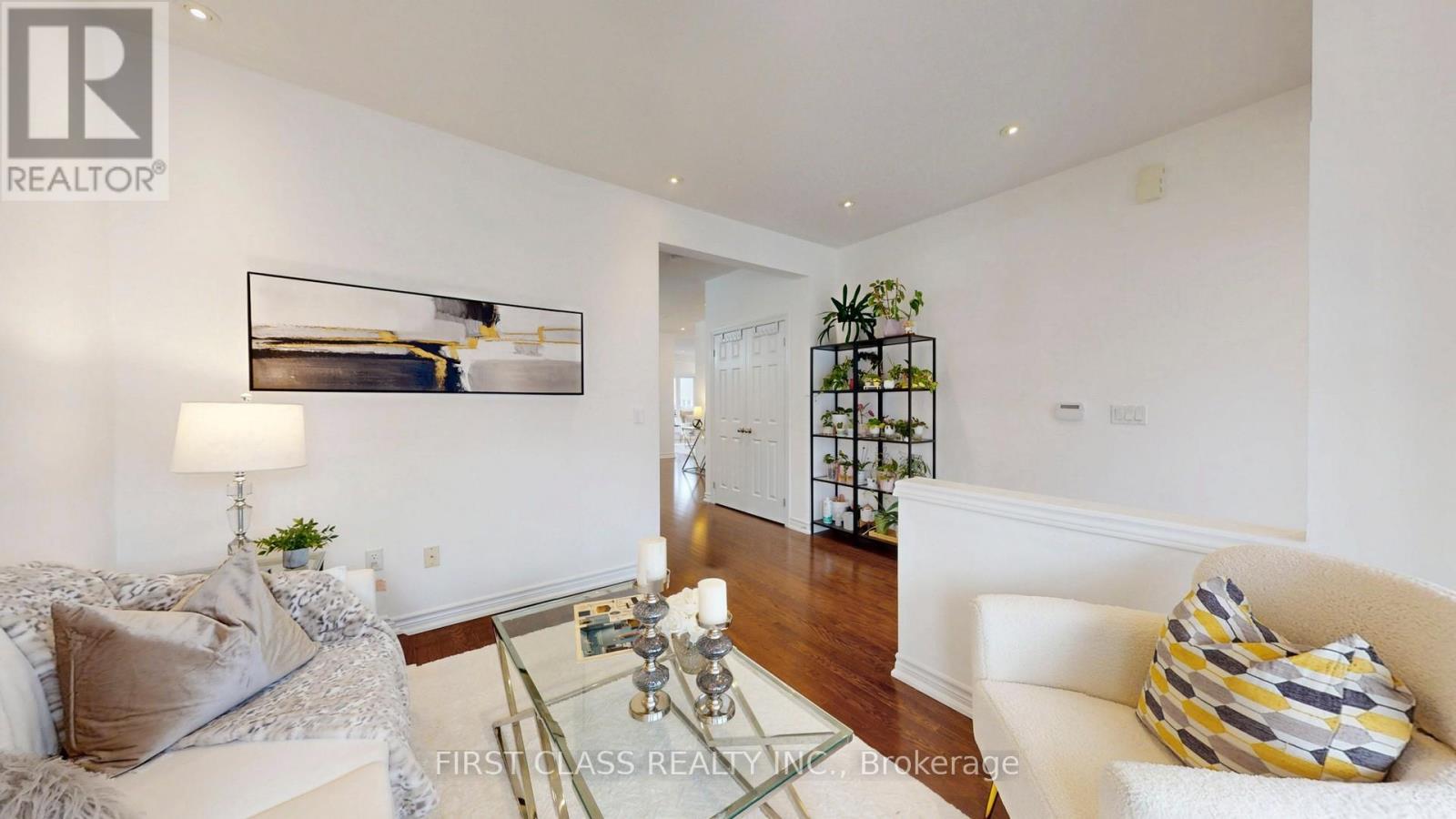 2 Beebe Crescent, Markham, Ontario  L6E 0L6 - Photo 6 - N12962418