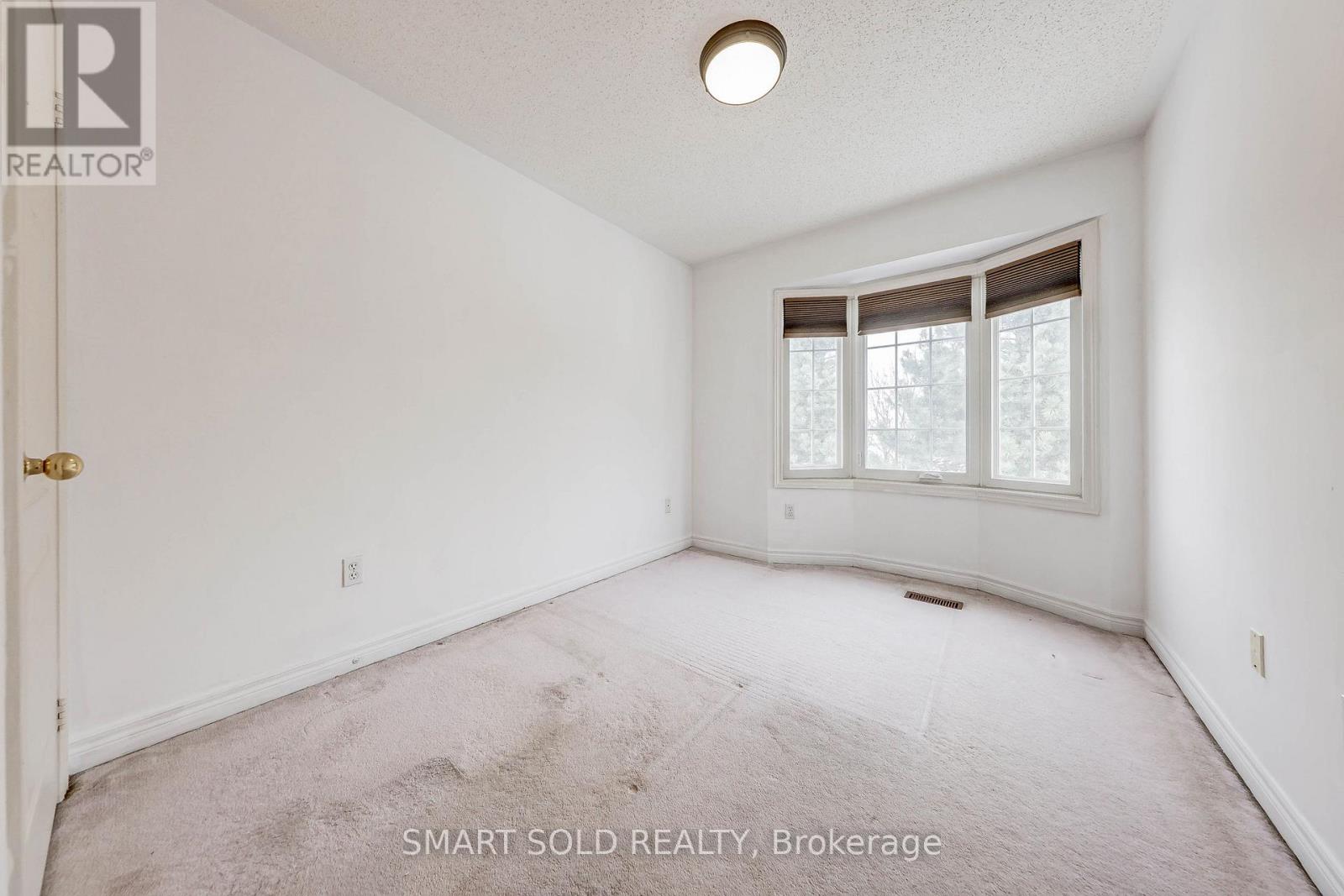 84 - 190 Harding Boulevard W, Richmond Hill, Ontario  L4C 0J9 - Photo 14 - N12962422