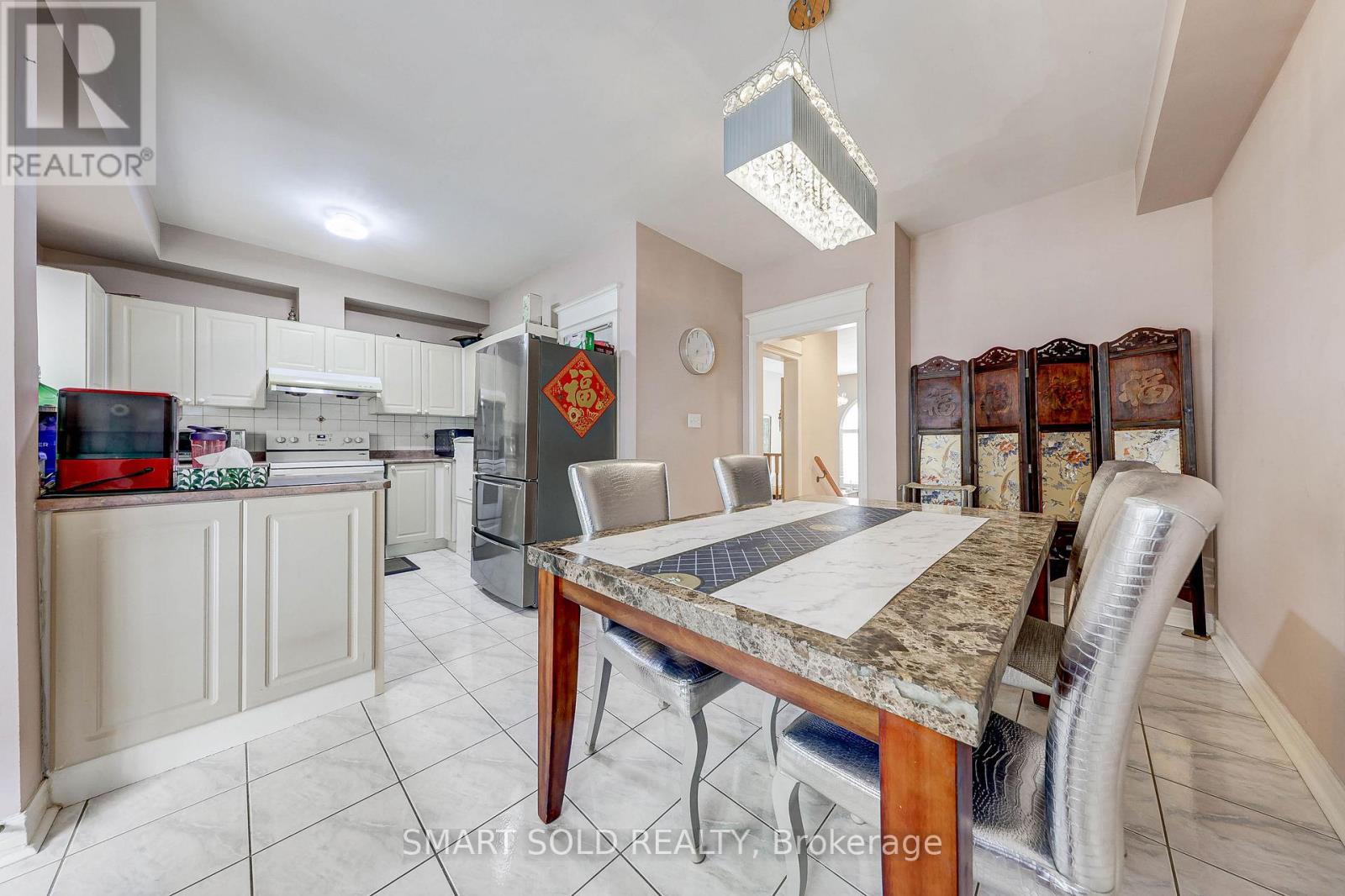 84 - 190 Harding Boulevard W, Richmond Hill, Ontario  L4C 0J9 - Photo 7 - N12962422