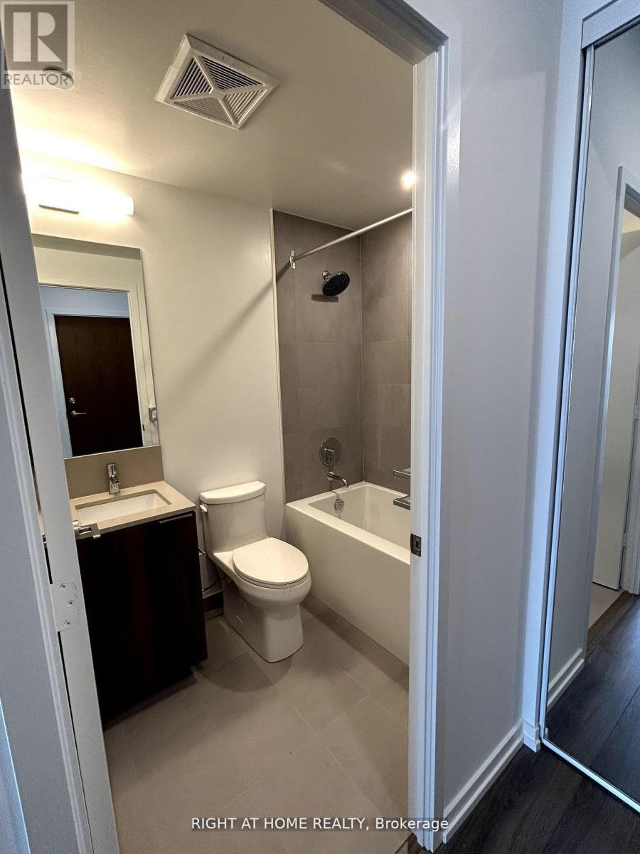 5207 - 7890 Jane Street, Vaughan, Ontario  L4K 0K9 - Photo 14 - N12962446