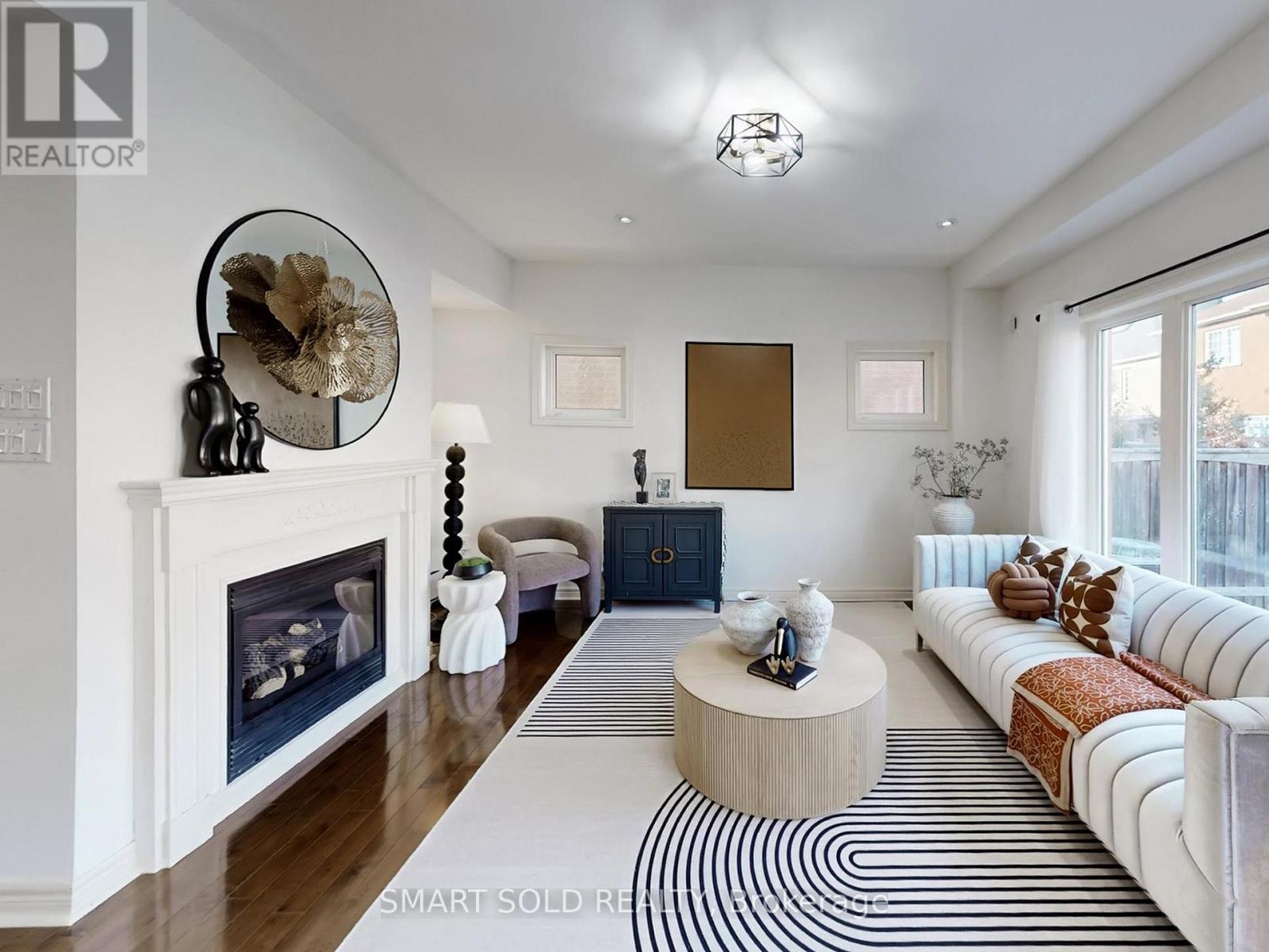 25 FIELDFLOWER CRESCENT, Richmond Hill, Ontario