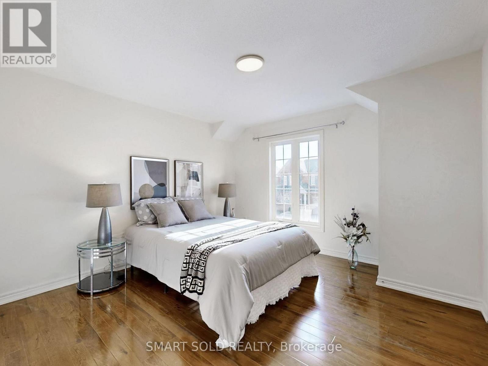 25 Fieldflower Crescent, Richmond Hill, Ontario L4E 5E9 - Photo 24 - N12962458