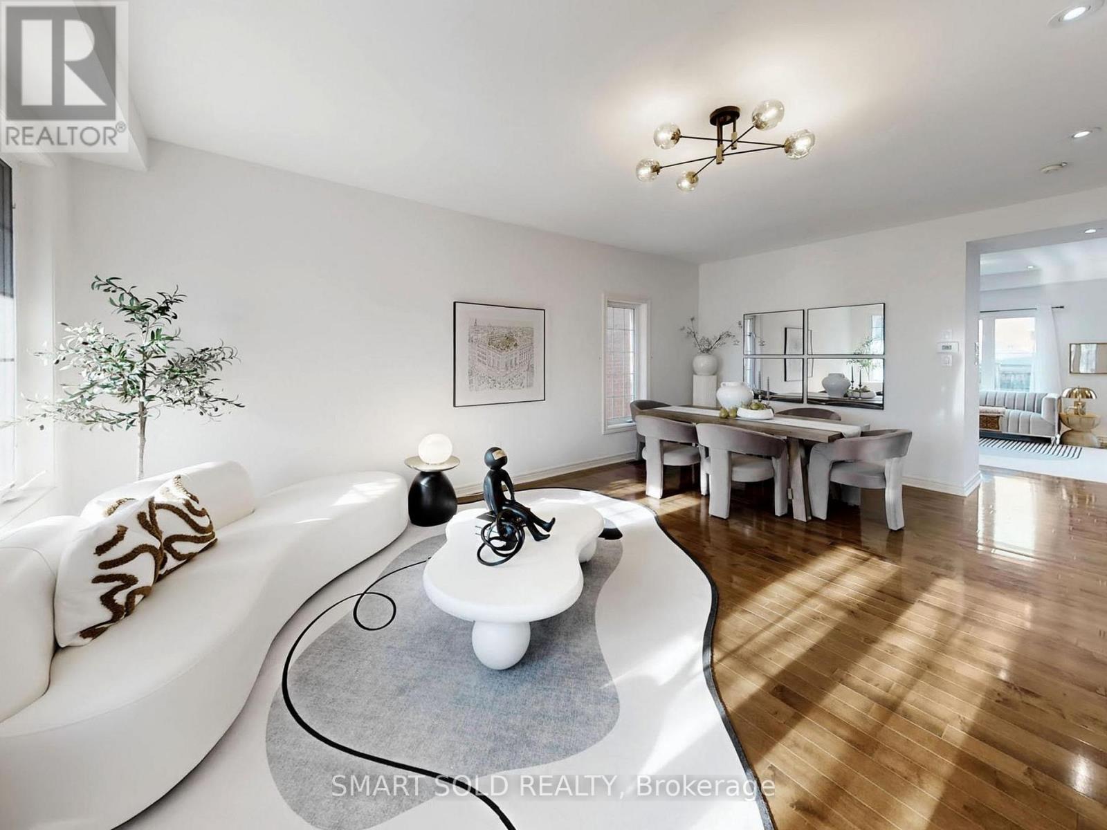 25 Fieldflower Crescent, Richmond Hill, Ontario L4E 5E9 - Photo 4 - N12962458