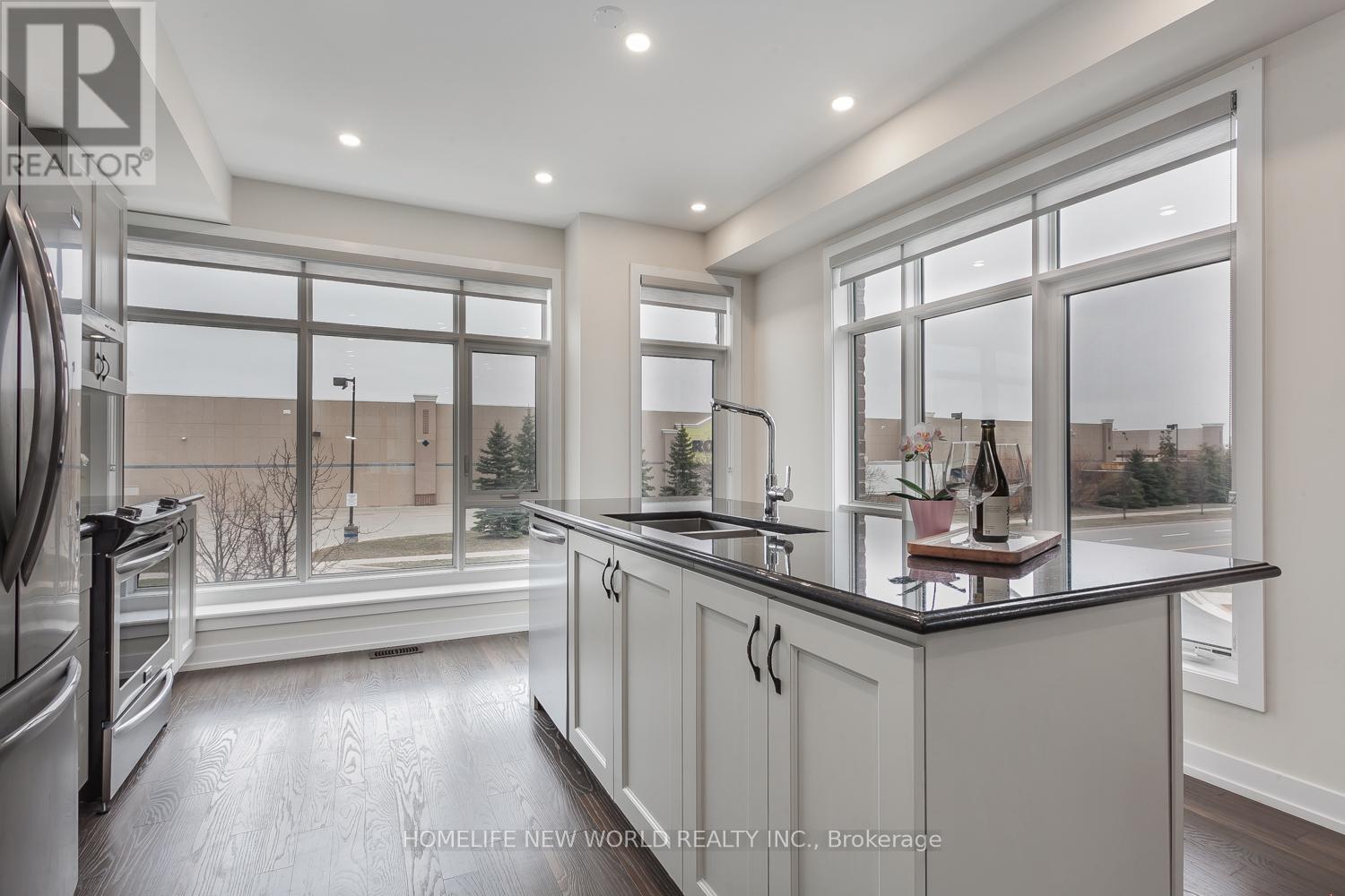 62 Troon Avenue, Vaughan, Ontario L6A 4Z1 - Photo 14 - N12962462