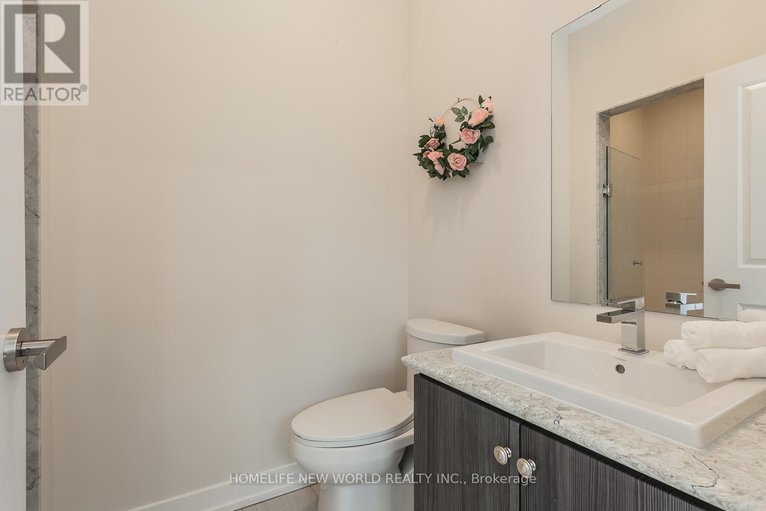 62 Troon Avenue, Vaughan, Ontario L6A 4Z1 - Photo 22 - N12962462