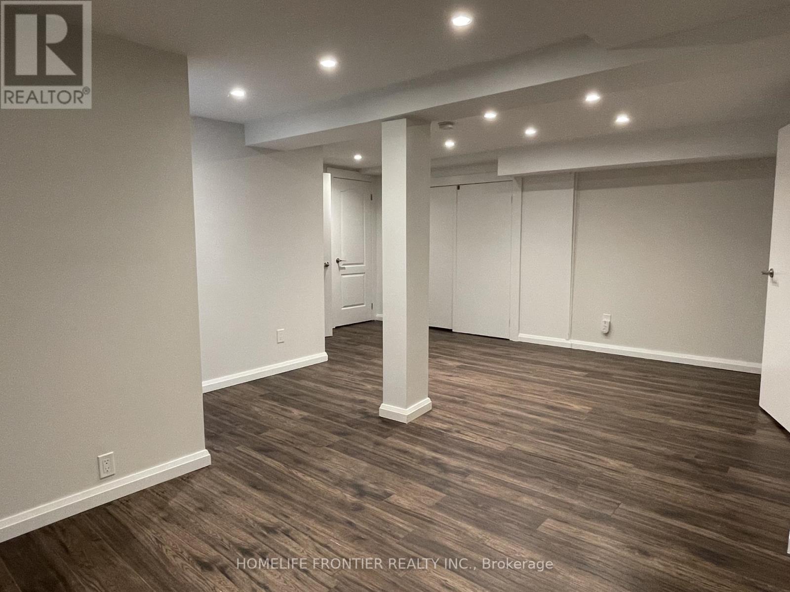 44 Rutledge Avenue, Newmarket, Ontario  L3Y 5T4 - Photo 32 - N12962478