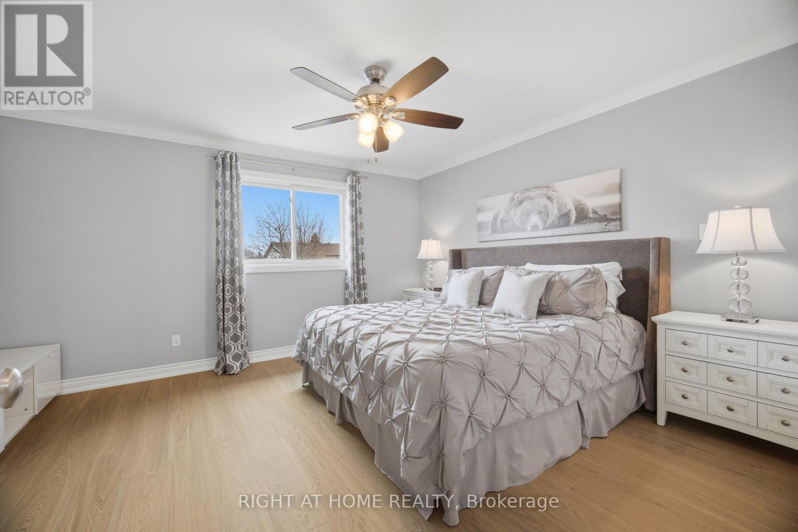 6360 Atherly Crescent, Mississauga, Ontario  L5N 2J2 - Photo 21 - W12962432