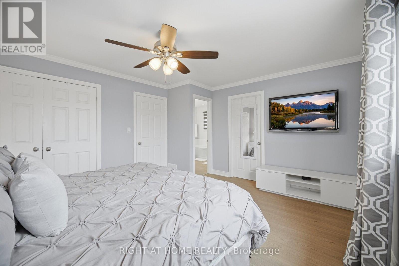 6360 Atherly Crescent, Mississauga, Ontario  L5N 2J2 - Photo 23 - W12962432