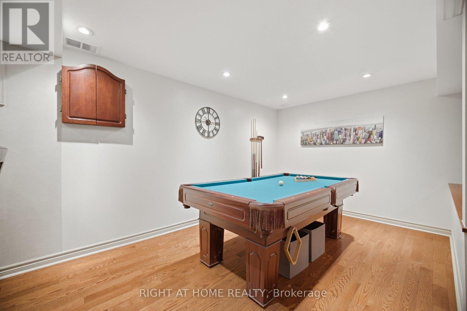 6360 Atherly Crescent, Mississauga, Ontario  L5N 2J2 - Photo 38 - W12962432