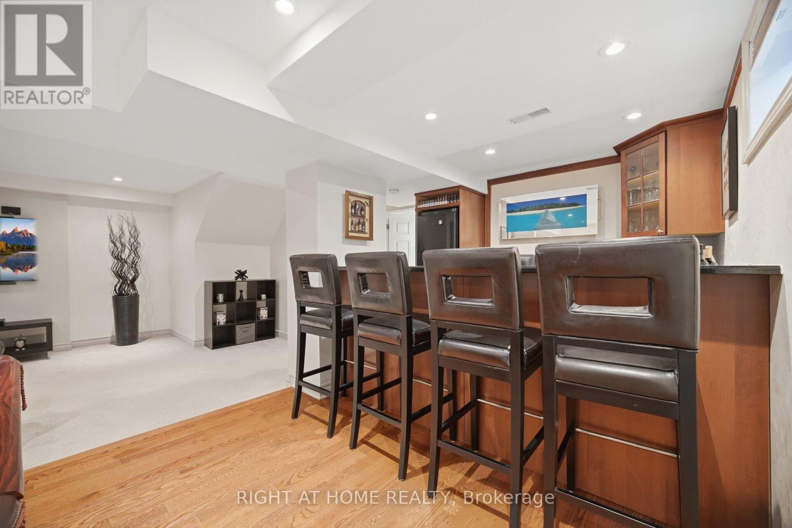 6360 Atherly Crescent, Mississauga, Ontario  L5N 2J2 - Photo 40 - W12962432