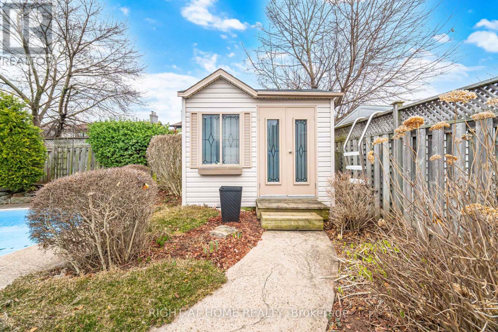 6360 Atherly Crescent, Mississauga, Ontario  L5N 2J2 - Photo 47 - W12962432