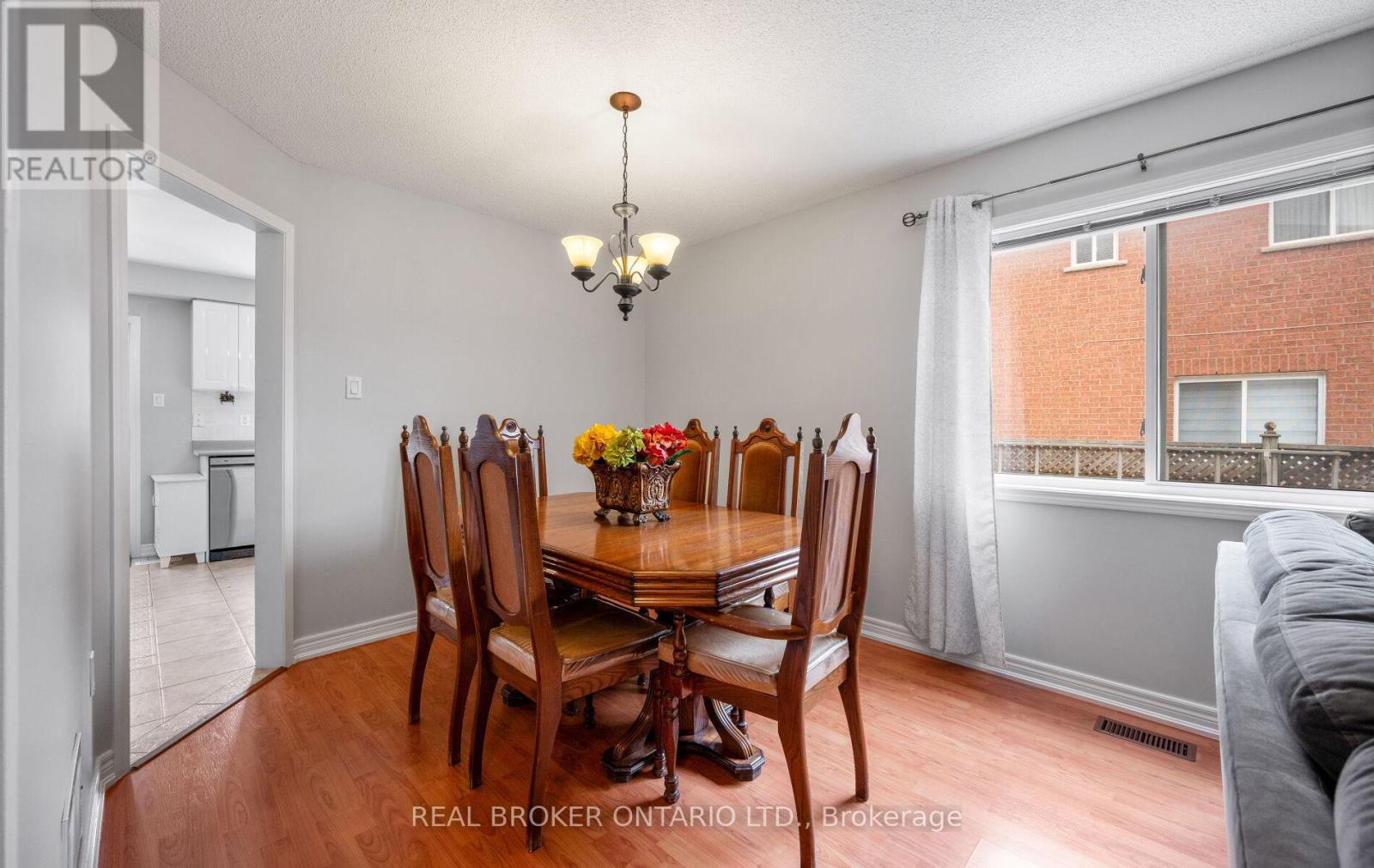 204 Tiller Trail, Brampton, Ontario  L6X 4T1 - Photo 12 - W12962434