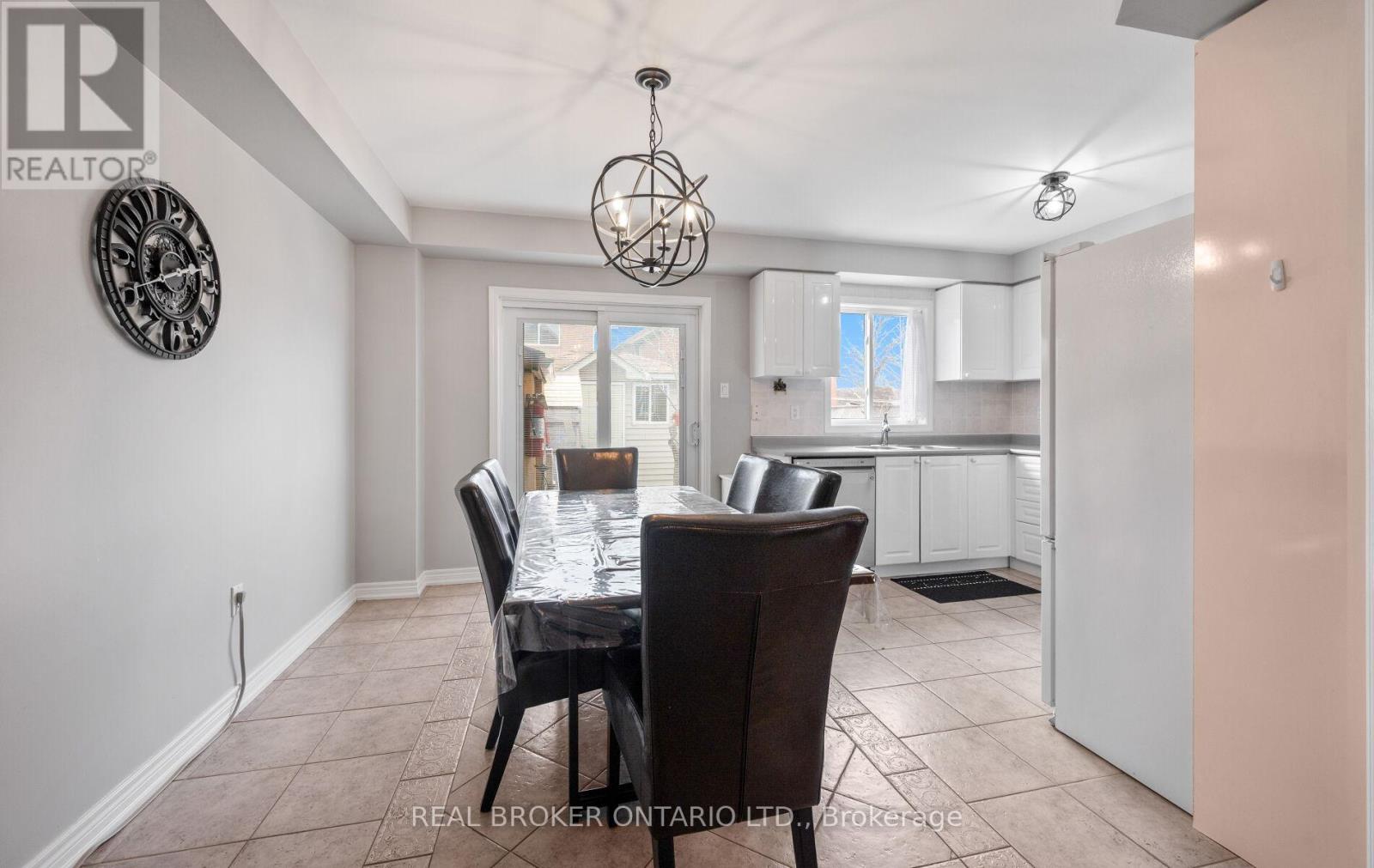 204 Tiller Trail, Brampton, Ontario  L6X 4T1 - Photo 15 - W12962434