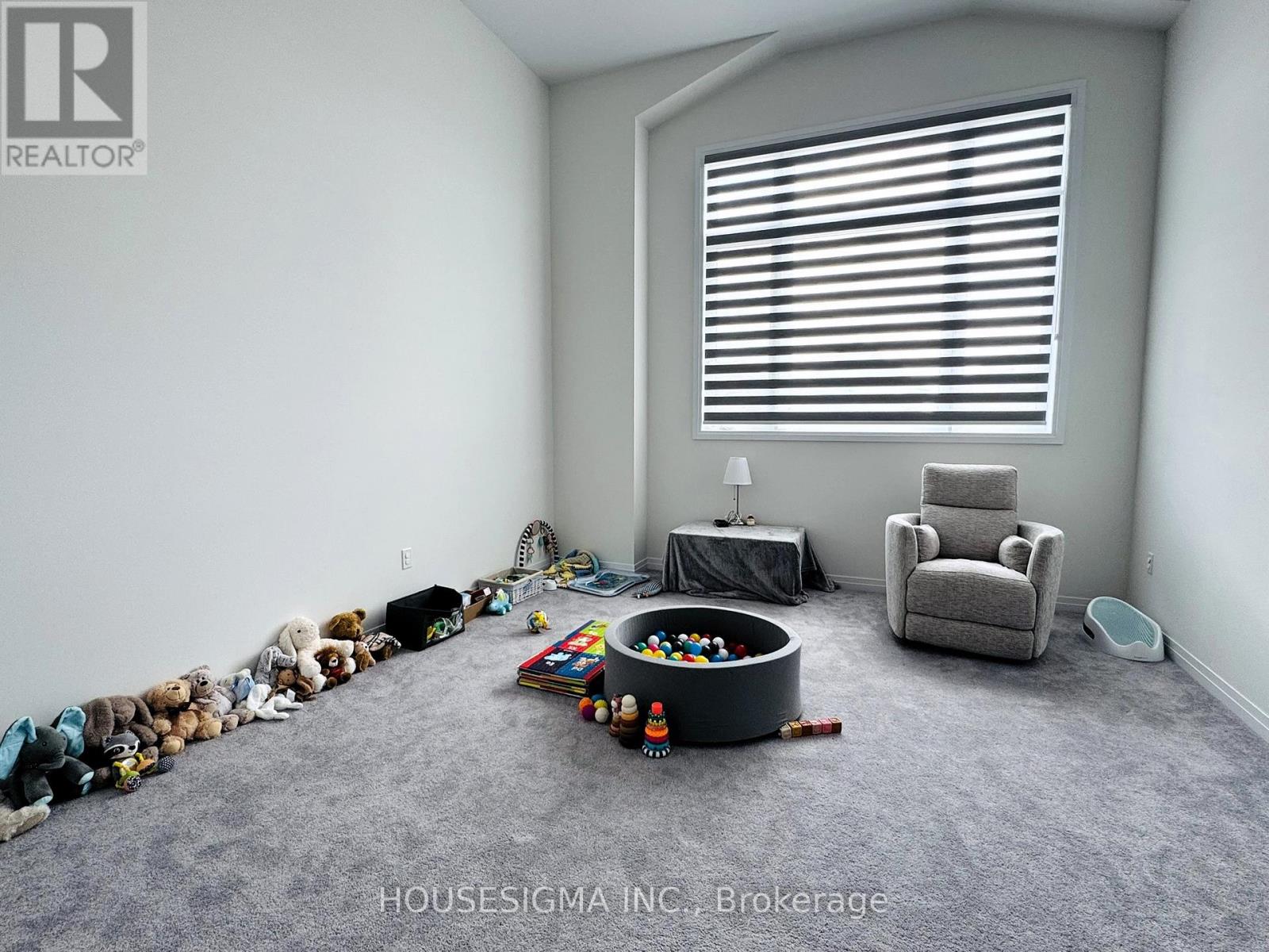 640 Windwood Drive, Hamilton, Ontario  L0R 1C0 - Photo 6 - X12962448