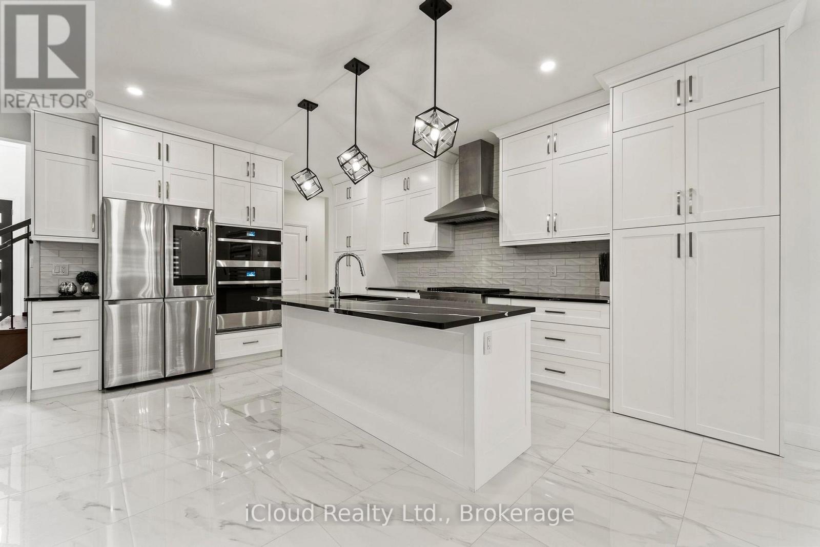 222 Cowan Court, Amherstburg, Ontario  N9V 0G9 - Photo 10 - X12962476