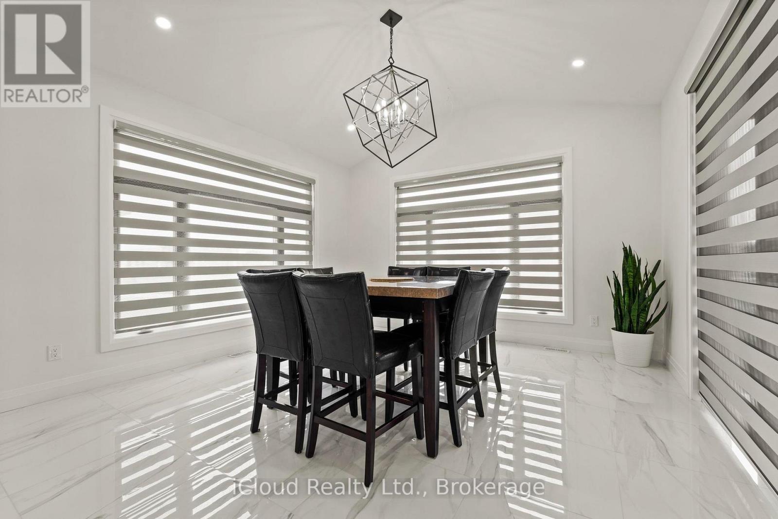 222 Cowan Court, Amherstburg, Ontario  N9V 0G9 - Photo 13 - X12962476