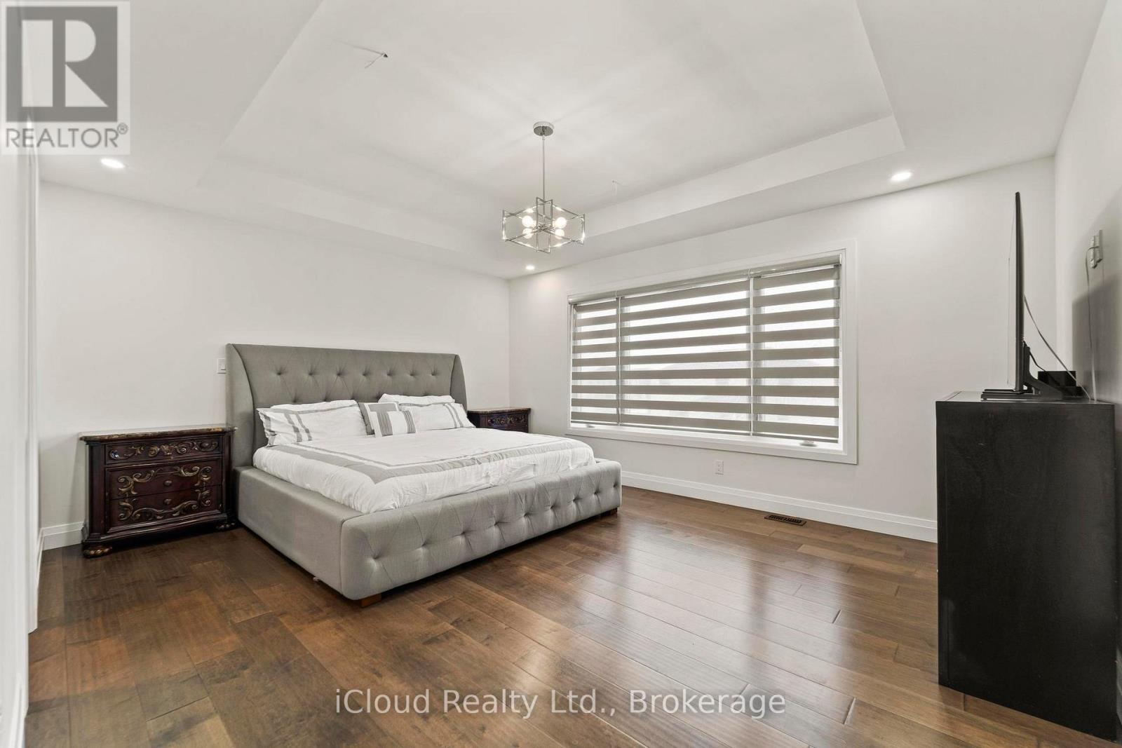 222 Cowan Court, Amherstburg, Ontario  N9V 0G9 - Photo 16 - X12962476