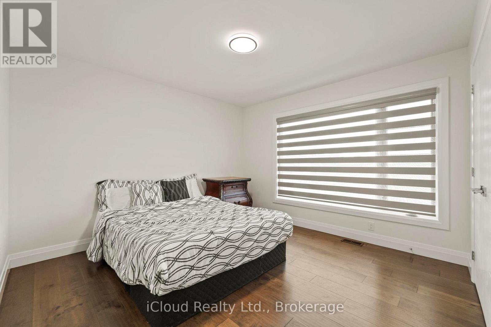 222 Cowan Court, Amherstburg, Ontario  N9V 0G9 - Photo 21 - X12962476