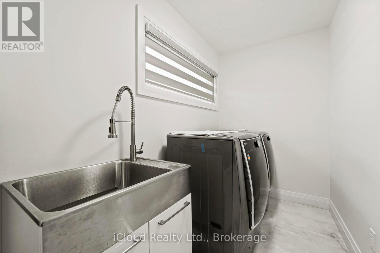 222 Cowan Court, Amherstburg, Ontario  N9V 0G9 - Photo 24 - X12962476