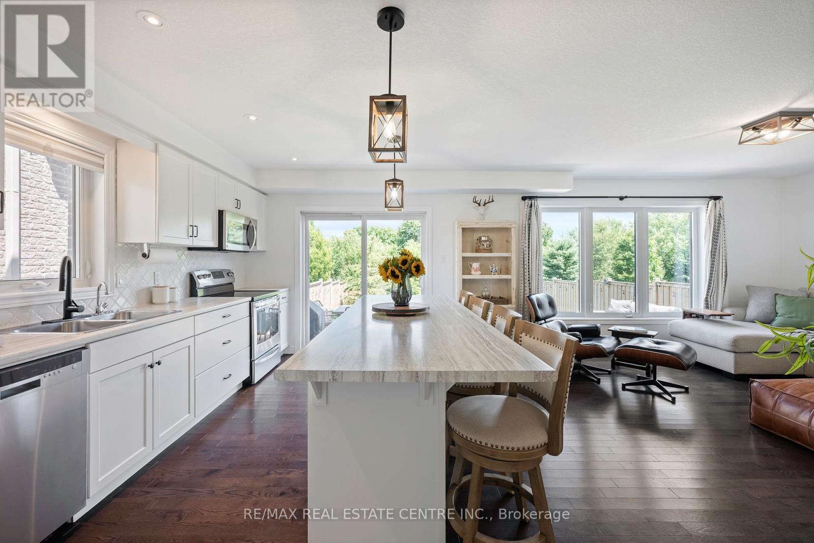 121 Taylor Drive, East Luther Grand Valley, Ontario  L9W 6P1 - Photo 11 - X12962482