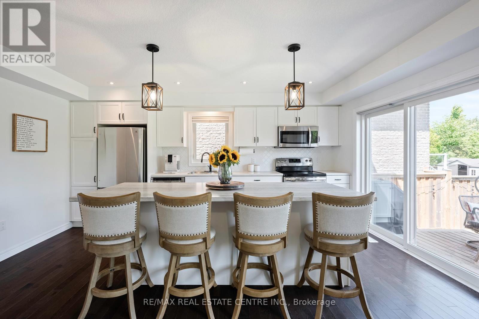 121 Taylor Drive, East Luther Grand Valley, Ontario  L9W 6P1 - Photo 12 - X12962482