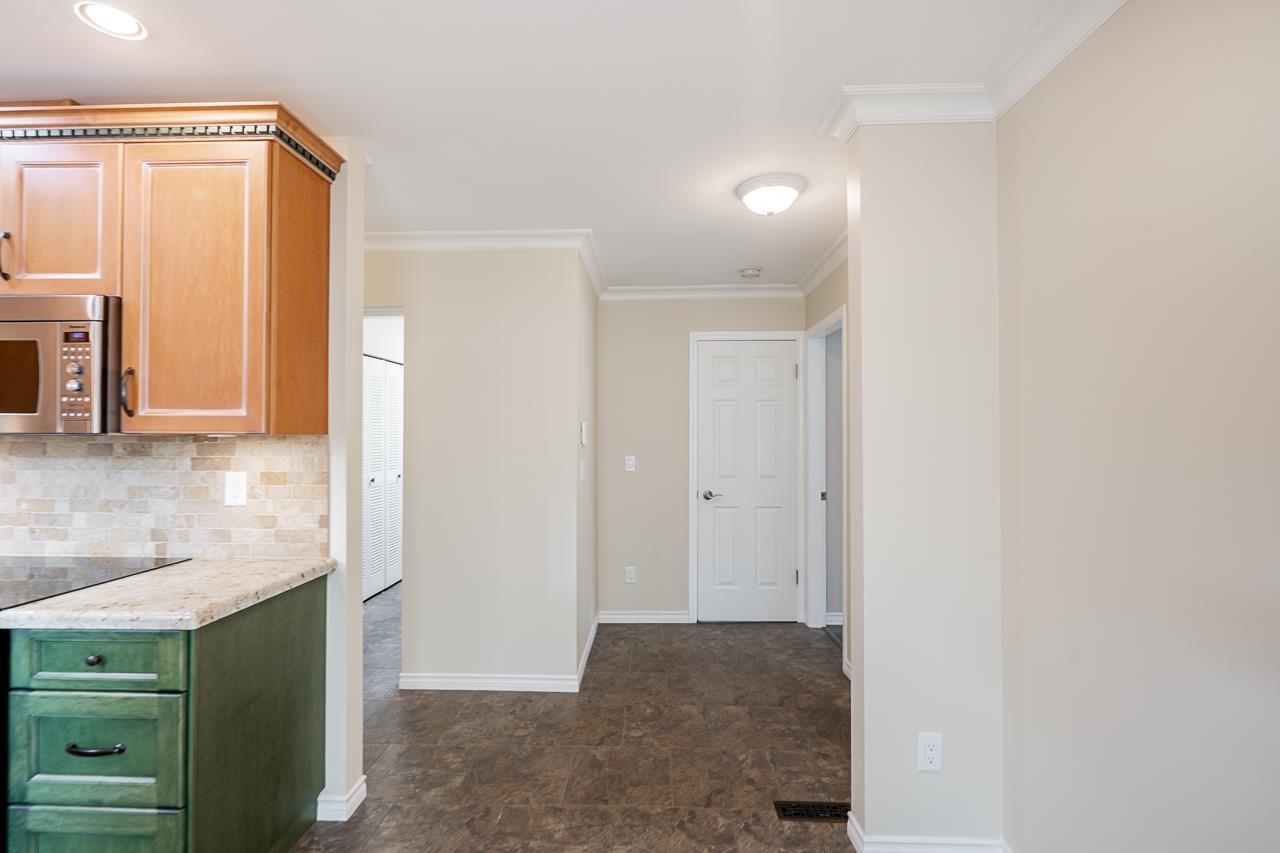 64 1400 164 Street, Surrey, British Columbia V4A 8V8 - Photo 6 - R3107180