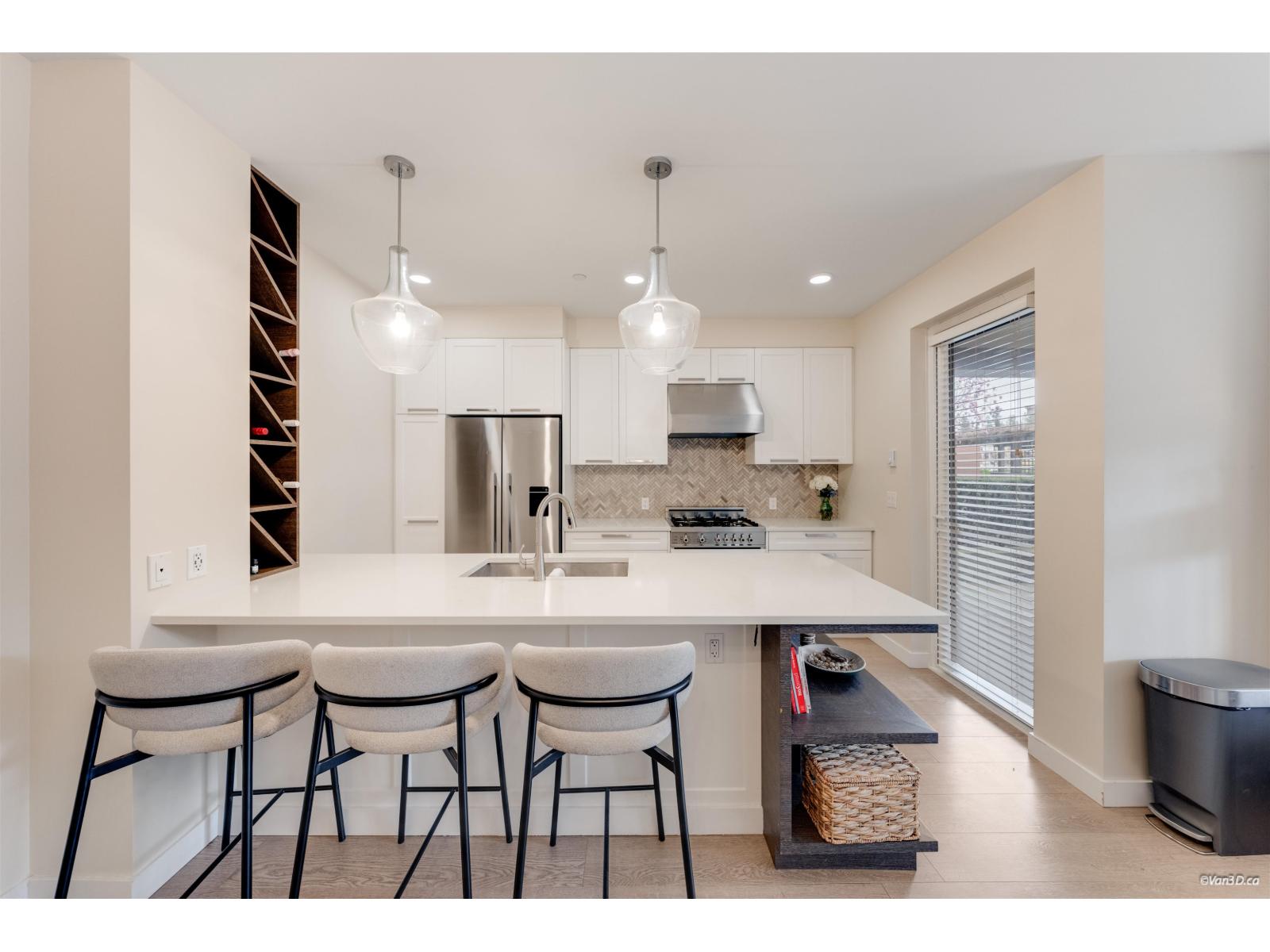 102 33540 Mayfair Avenue, Abbotsford, British Columbia  V2S 0J3 - Photo 6 - R3106846