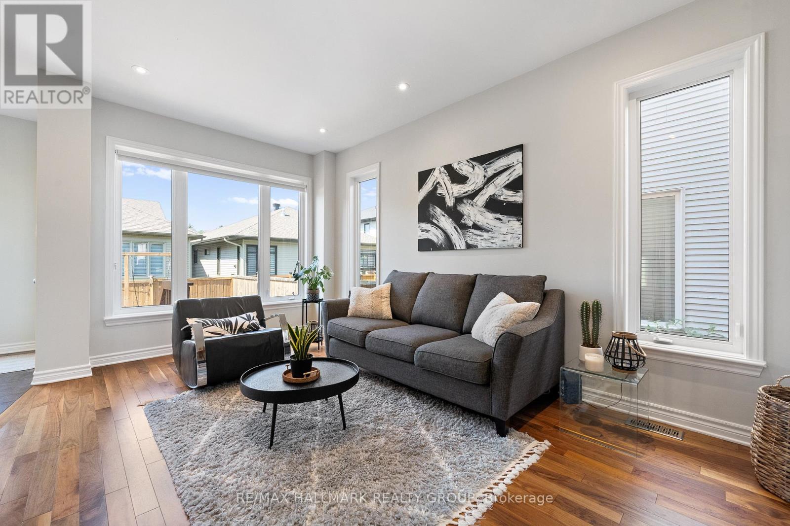 735 Morningstar Way, Ottawa, Ontario  K1W 0G6 - Photo 10 - X12962534