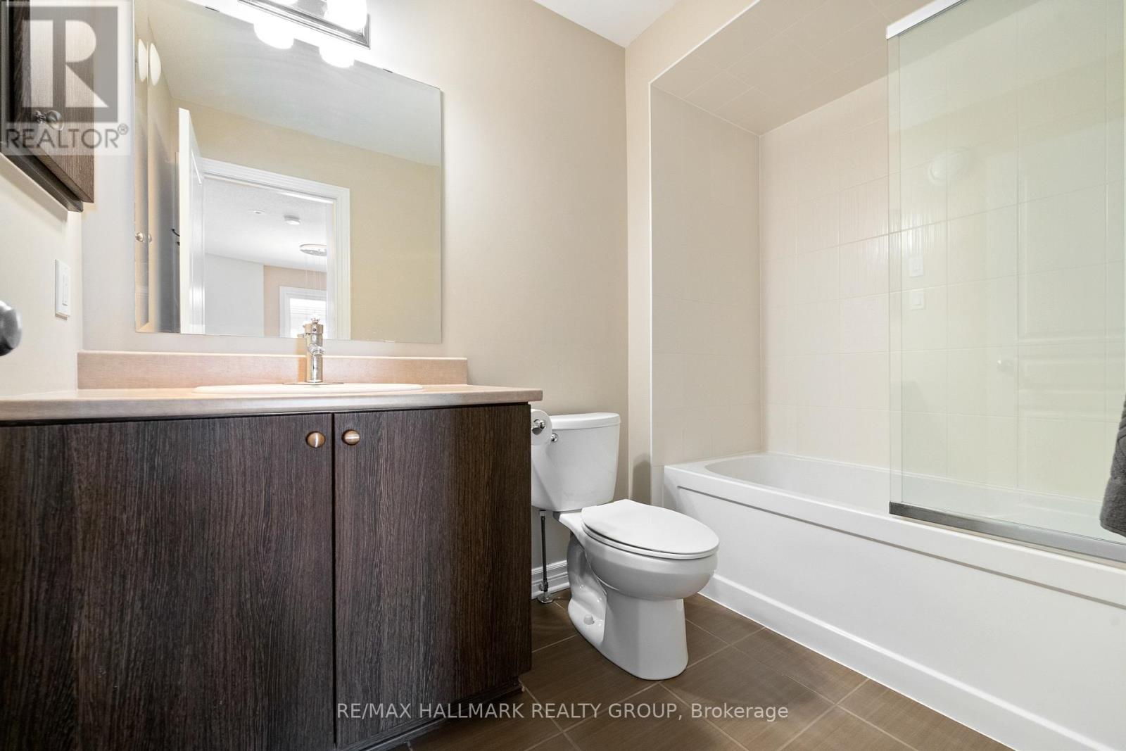 735 Morningstar Way, Ottawa, Ontario  K1W 0G6 - Photo 30 - X12962534