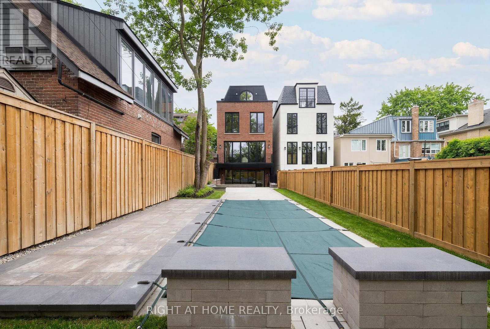 350b Walmer Road, Toronto, Ontario  M5R 2Y4 - Photo 25 - C12962510