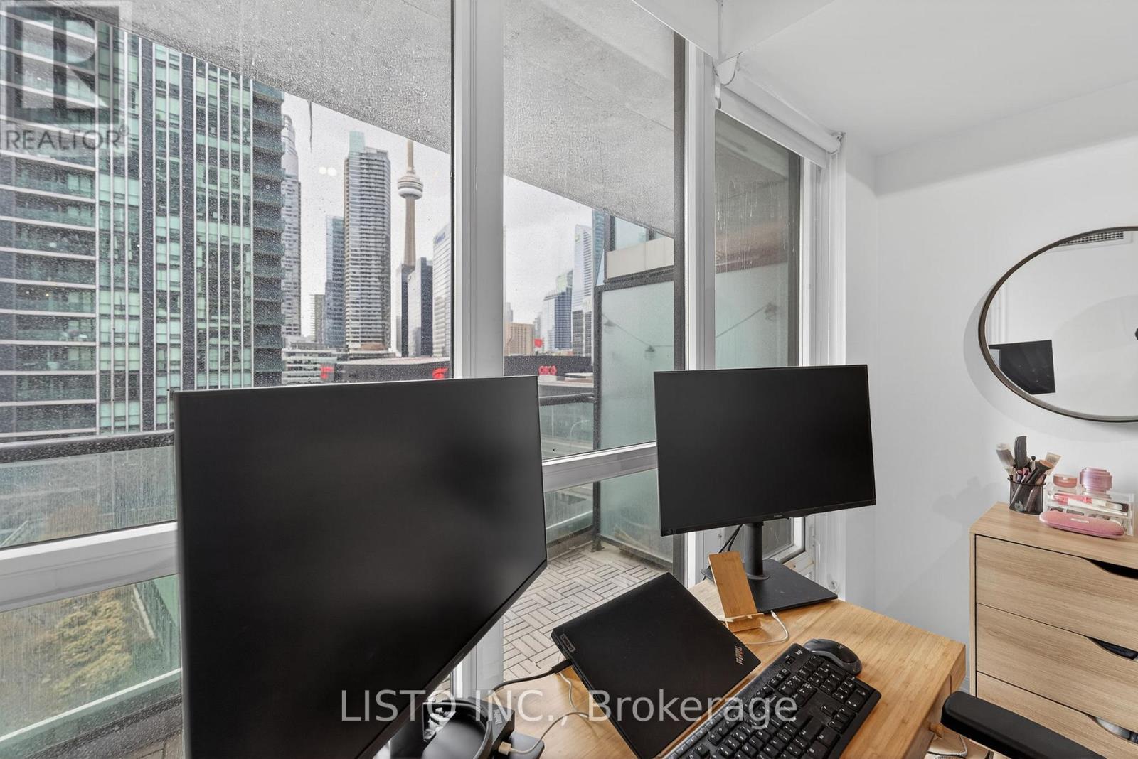 1013 - 16 Yonge Street, Toronto, Ontario  M5E 2A1 - Photo 21 - C12962516