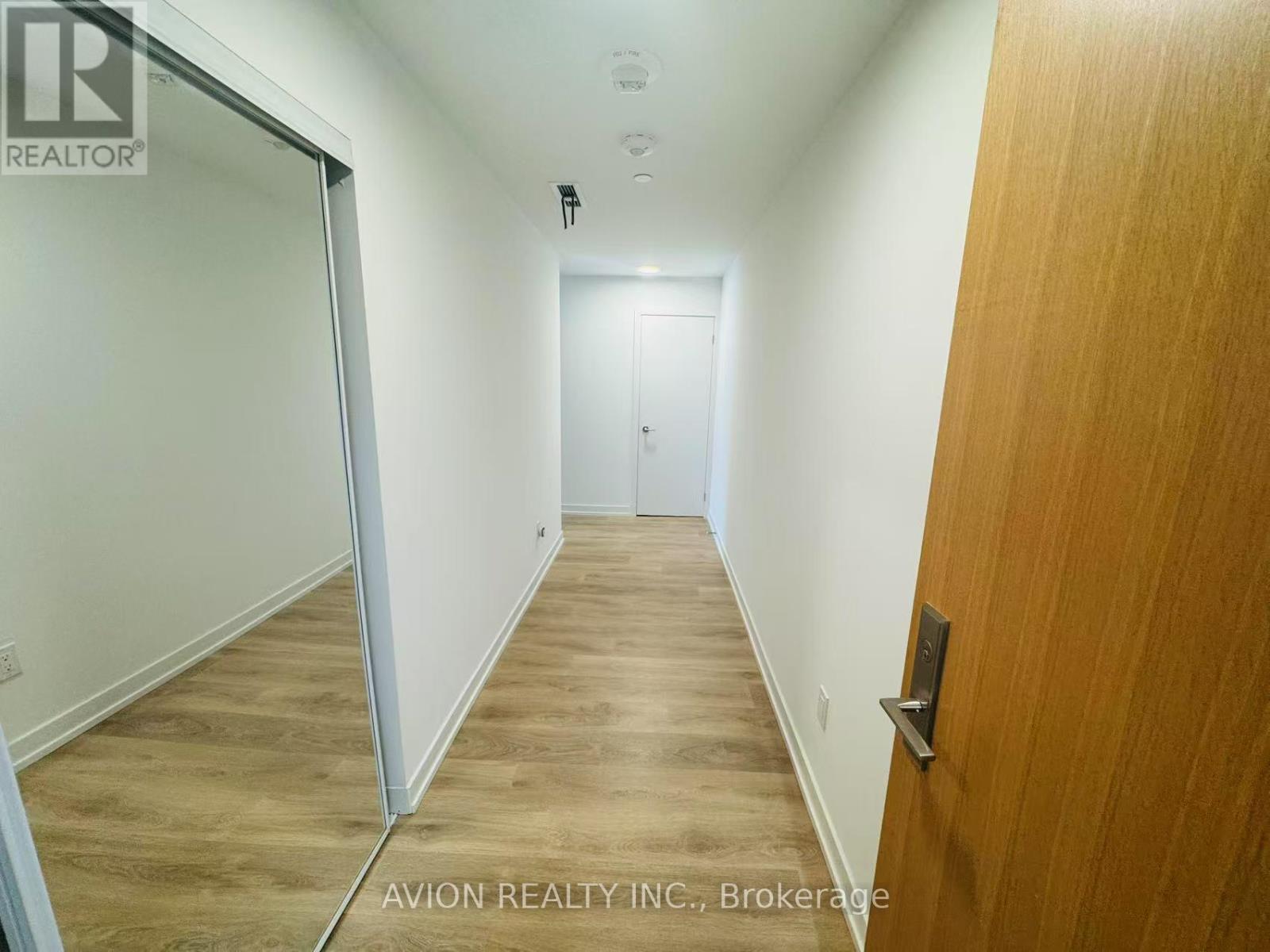 545 - 150 Logan Avenue, Toronto, Ontario M4M 0E4 - Photo 4 - E12962504