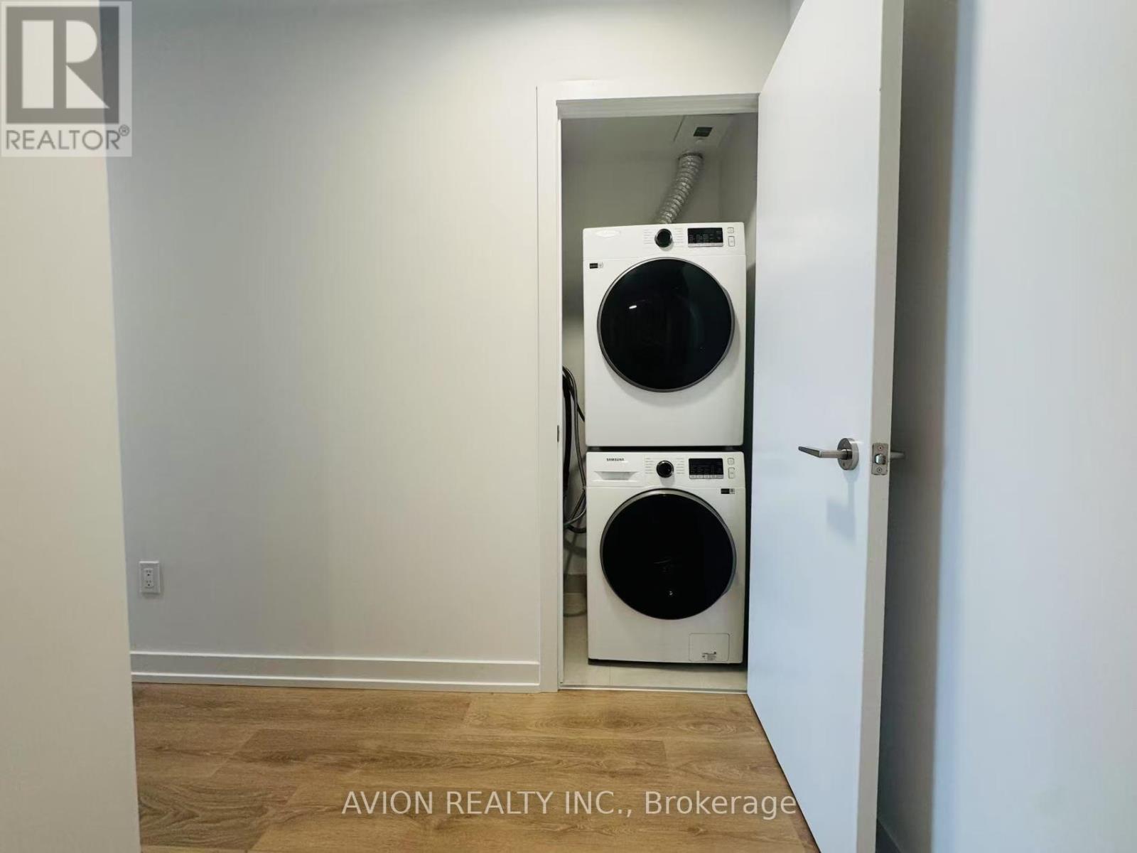 545 - 150 Logan Avenue, Toronto, Ontario M4M 0E4 - Photo 5 - E12962504