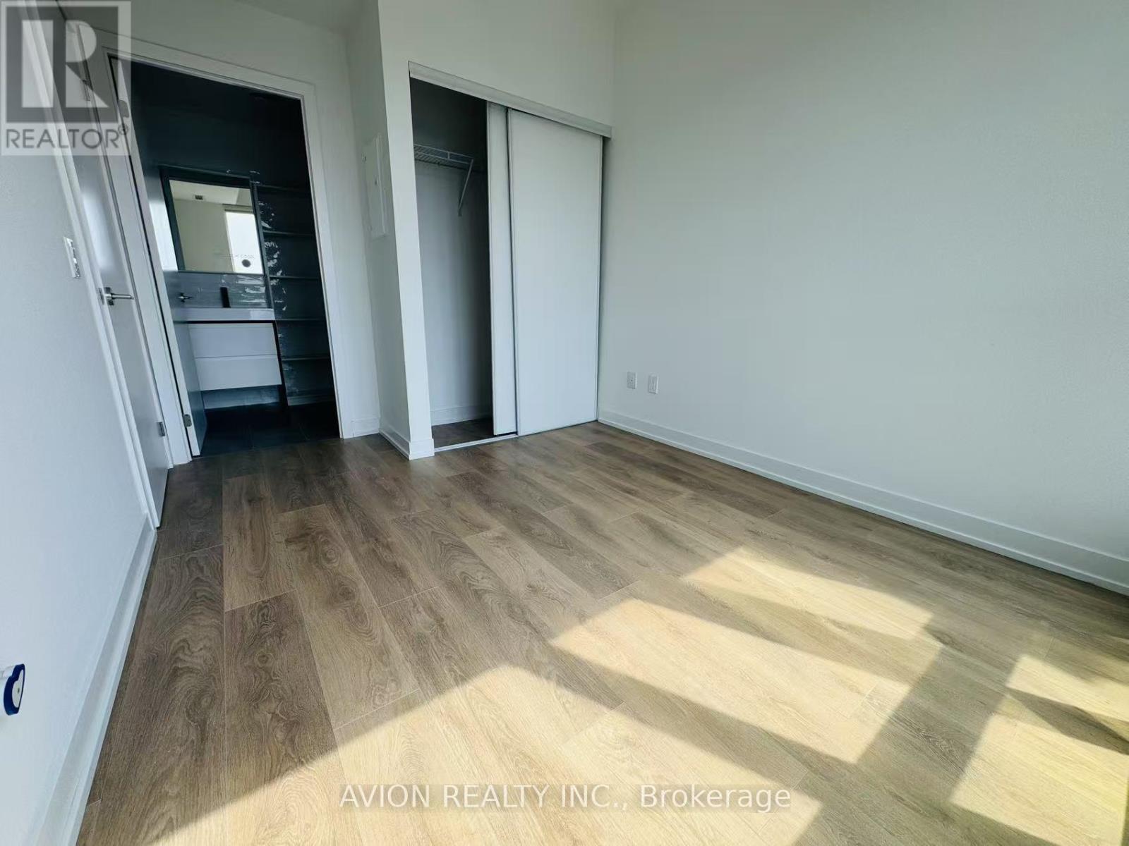 545 - 150 Logan Avenue, Toronto, Ontario M4M 0E4 - Photo 6 - E12962504