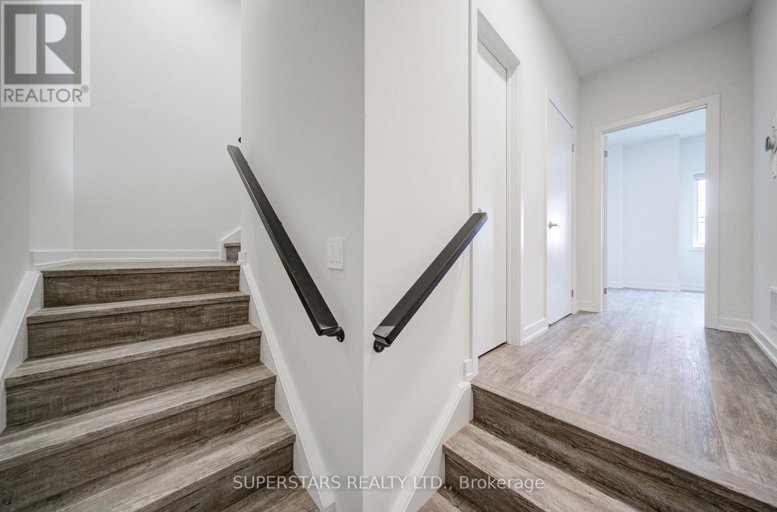 36 Chapple Lane, Richmond Hill, Ontario  L4B 0J7 - Photo 6 - N12962486