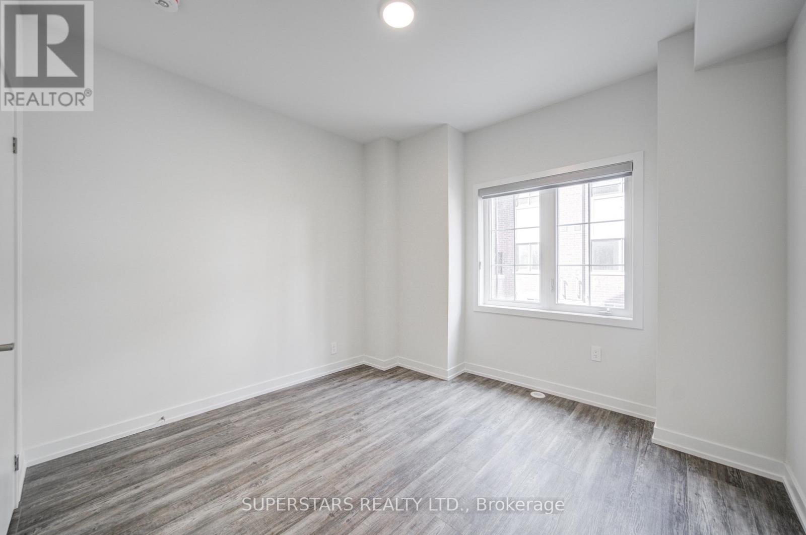 36 Chapple Lane, Richmond Hill, Ontario  L4B 0J7 - Photo 8 - N12962486