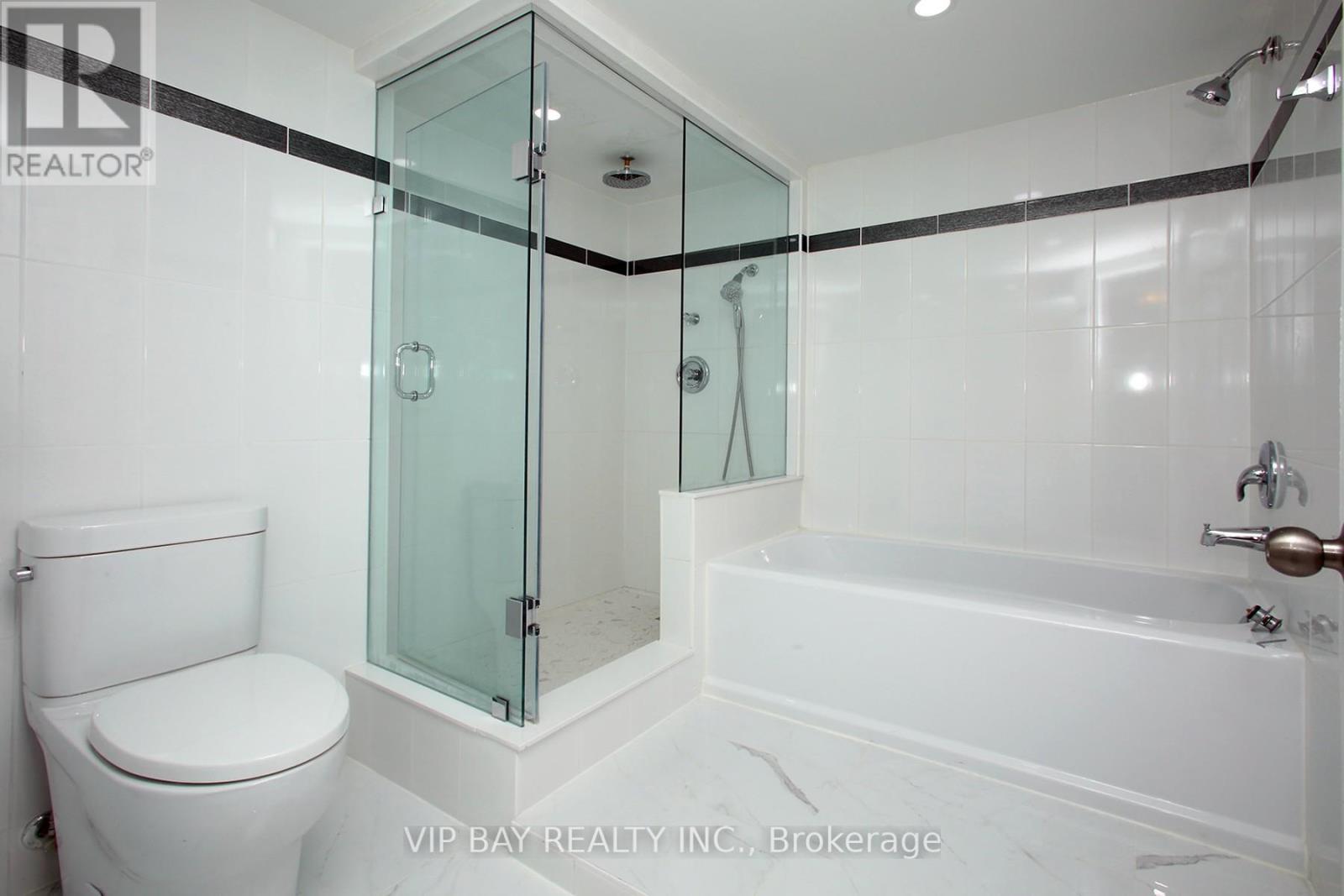 1012 - 20 Harding Boulevard W, Richmond Hill, Ontario  L4C 9S4 - Photo 15 - N12962488